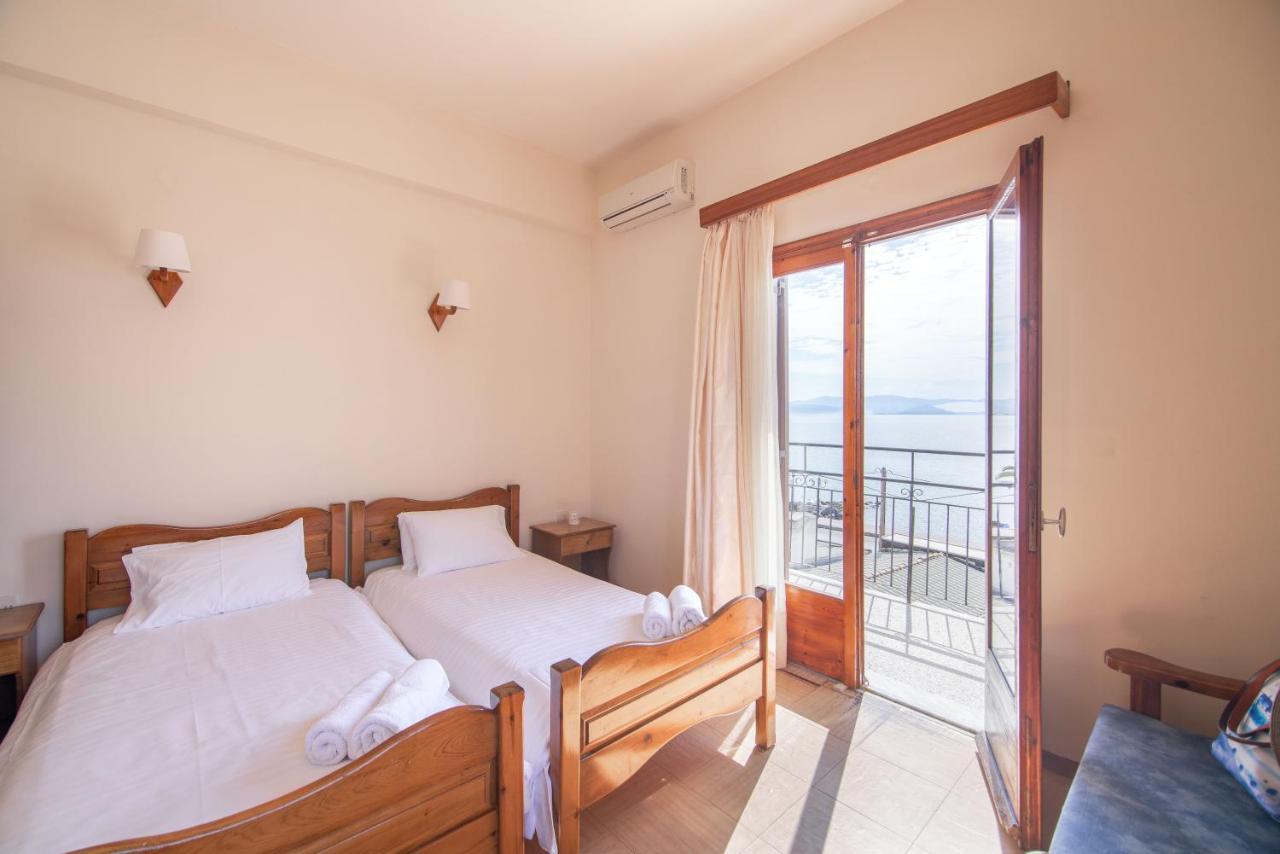 Christina Mare Apartment อิปโซส ภายนอก รูปภาพ