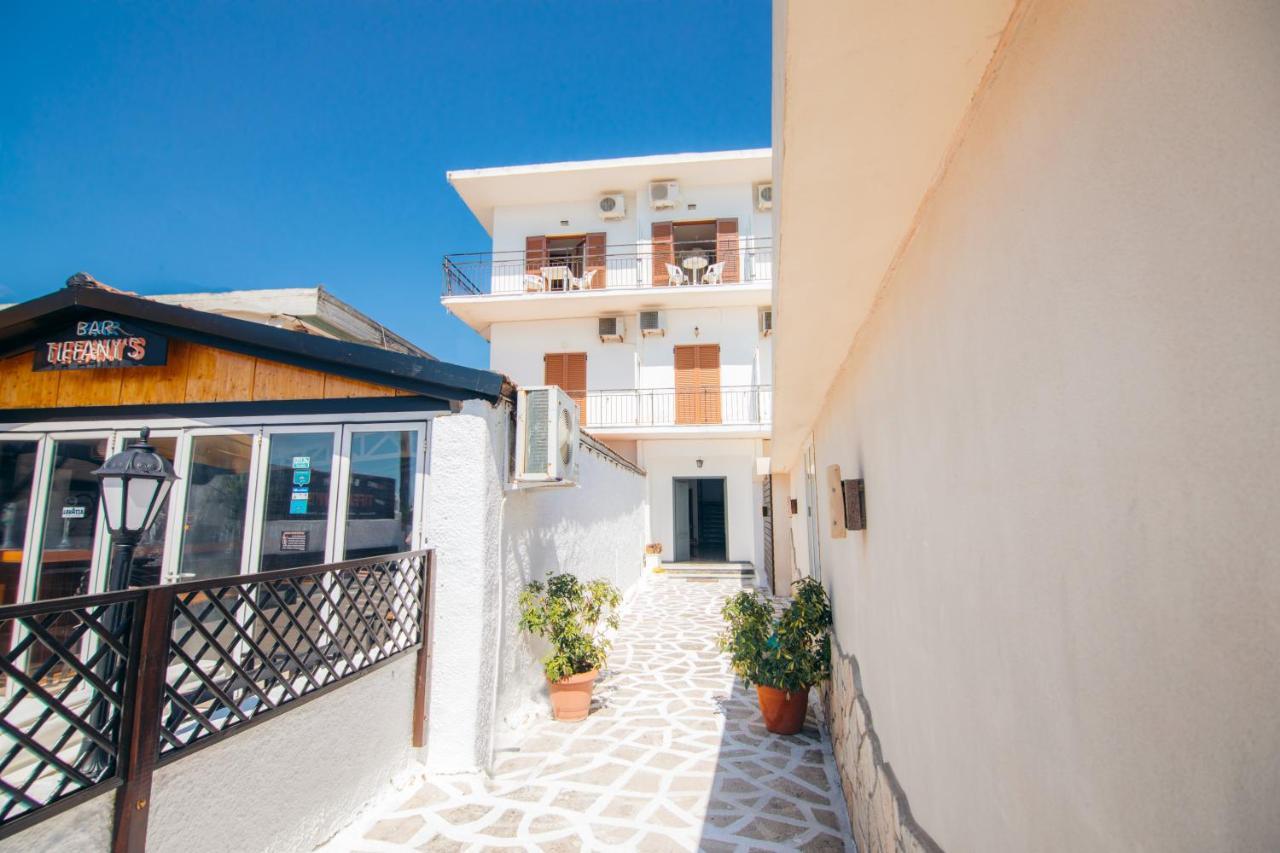 Christina Mare Apartment อิปโซส ภายนอก รูปภาพ