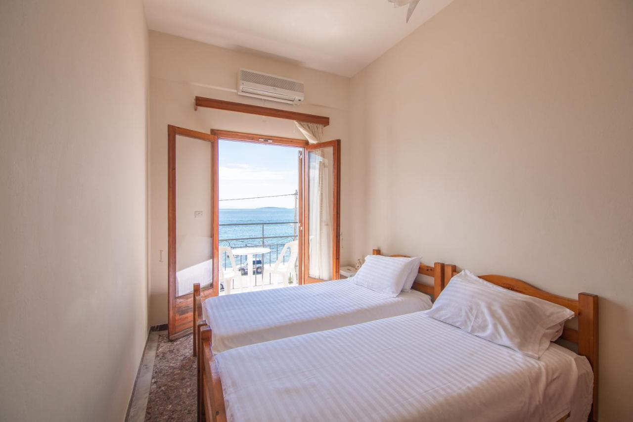 Christina Mare Apartment อิปโซส ภายนอก รูปภาพ