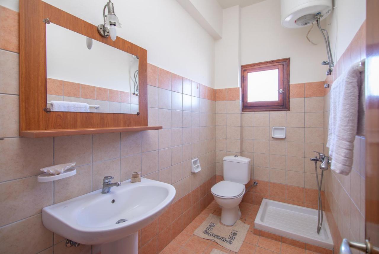 Christina Mare Apartment อิปโซส ภายนอก รูปภาพ